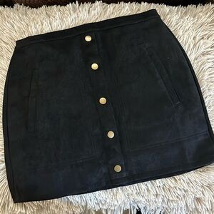Black mini skirt with buttons